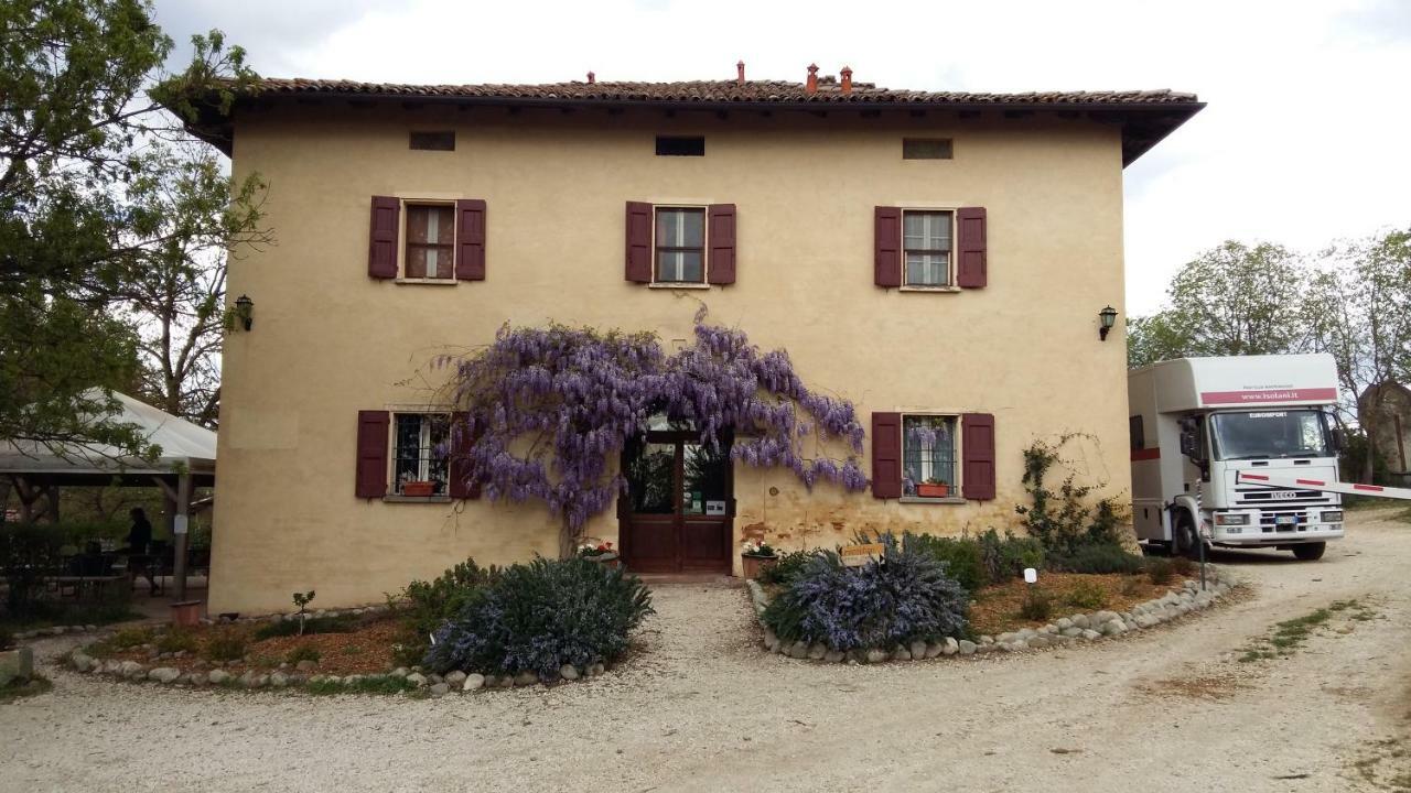 Agriturismo Montevecchio Isolani Monte San Pietro Kültér fotó